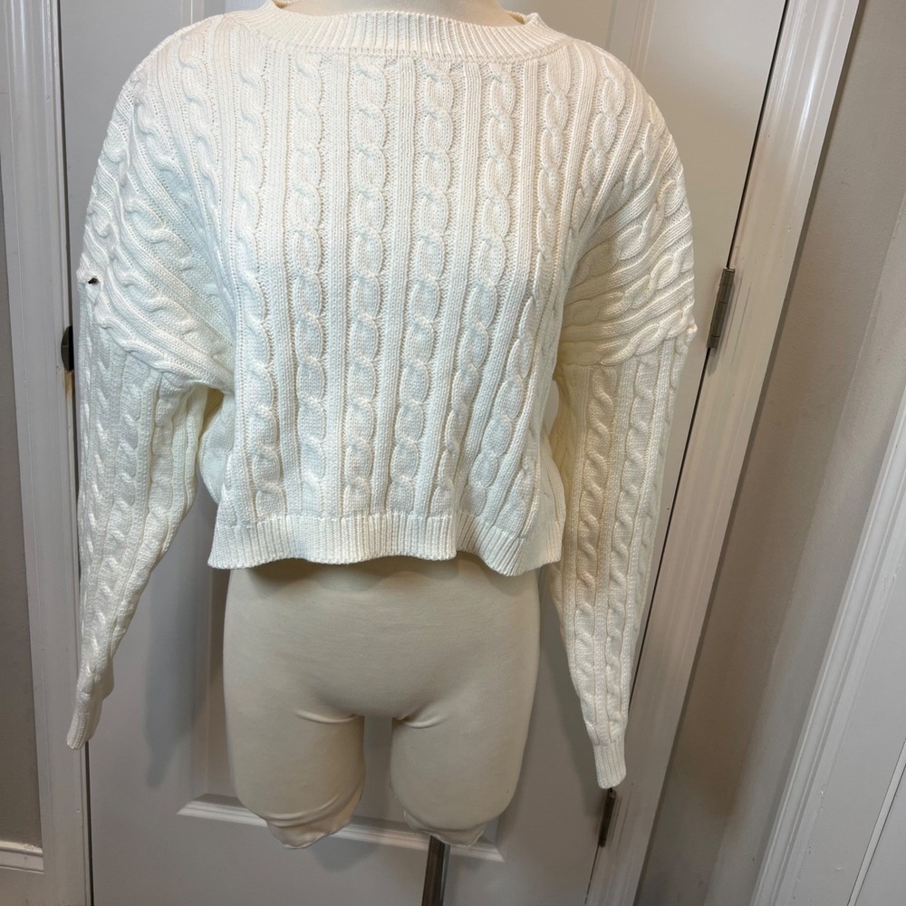 Forever 21 Womens Sweater‎ Cable Knit Cropped Cream Large